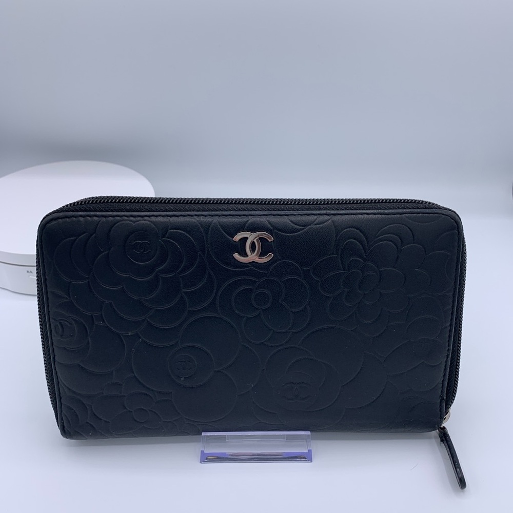 Chanel Camelia Organizer, Large Wallet in Black Leather and Silver Hardware